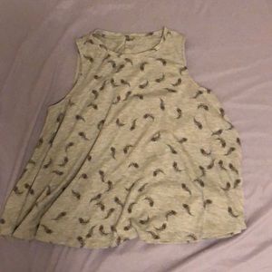 Gray shirt with pink and blue feathers